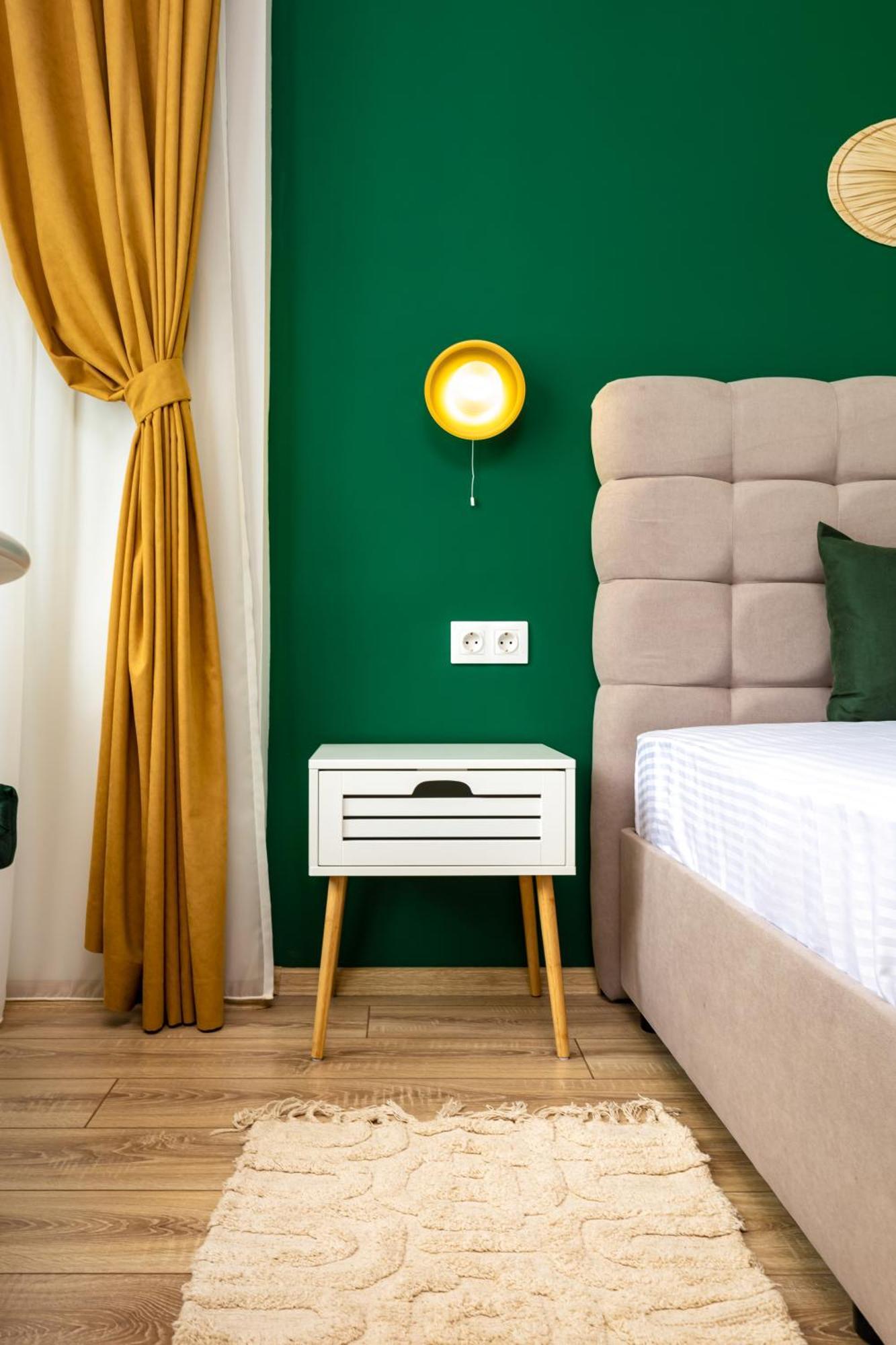 Kapana Guest House On Central Pedestrian Street With Parking Included Plovdiv Room photo